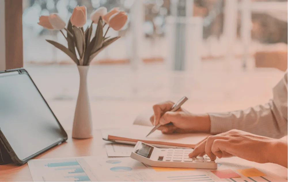 Gross profit formula: How to calculate and improve profit margins